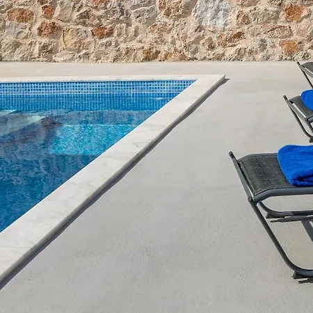 Θέρετρο Desiterra & 5*